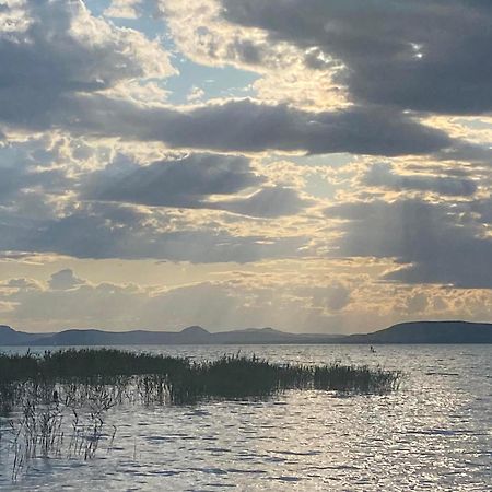 Villa Lipi - Home Away From Home Balatonszemes Bagian luar foto